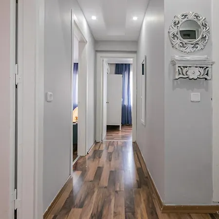 Apartment Maria House *